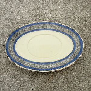 Elegant Blue and Cream oval dish cream petal